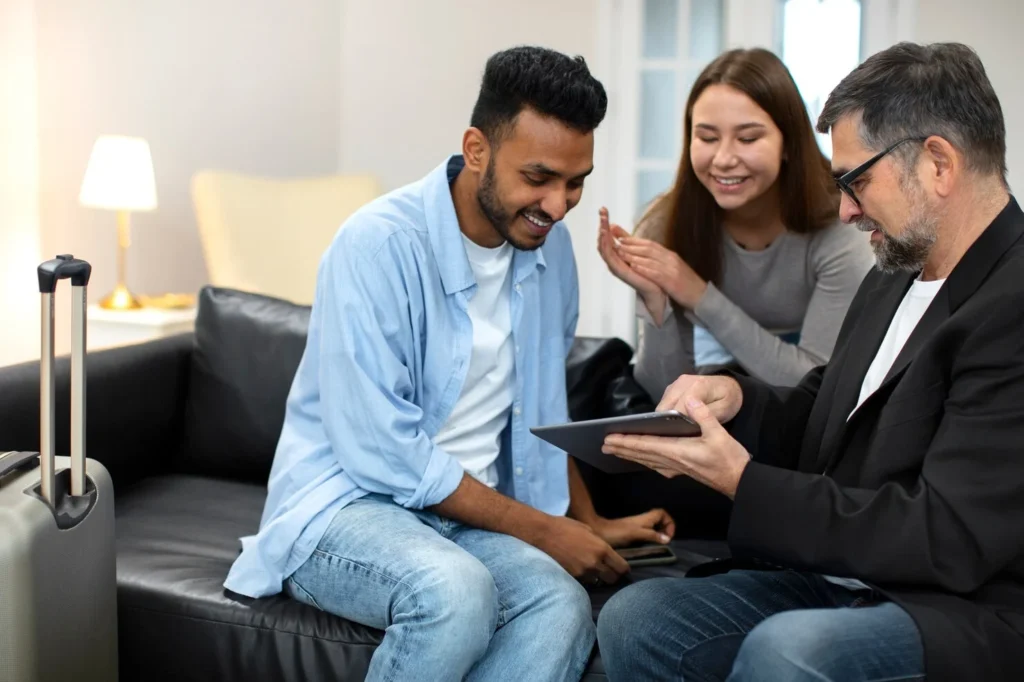 medium shot host talking couple 23 2149986614