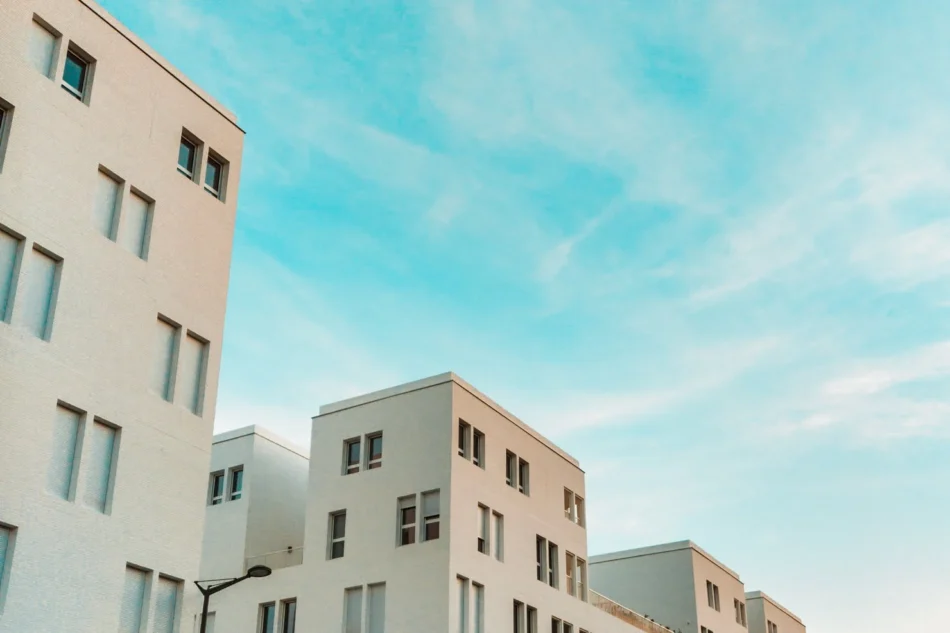 Is It Better to Buy an Individual House in Bangalore or Invest in Apartments?